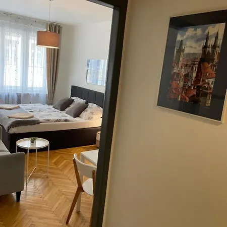Agnes - Romance In City Ii. Prag Exterior foto